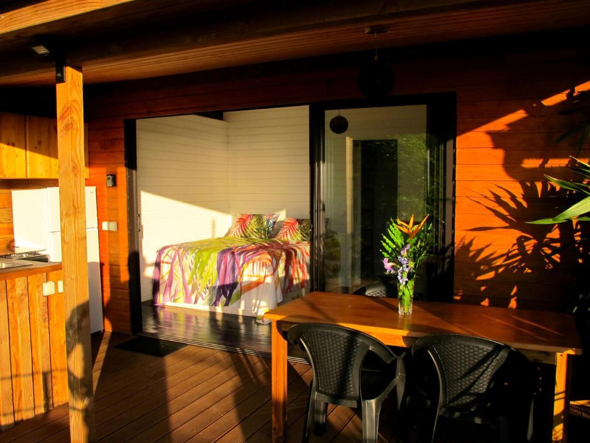 Bounty Lodge Tahiti Arue  Exterior photo